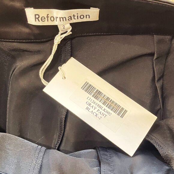 Reformation Black Satin Gray Pleated Crop Trouser 2, XS $178 - Picture 5 of 7